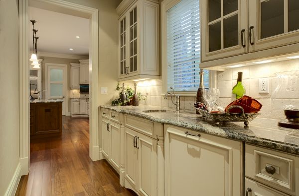 Butlers Pantry Installation in Belton